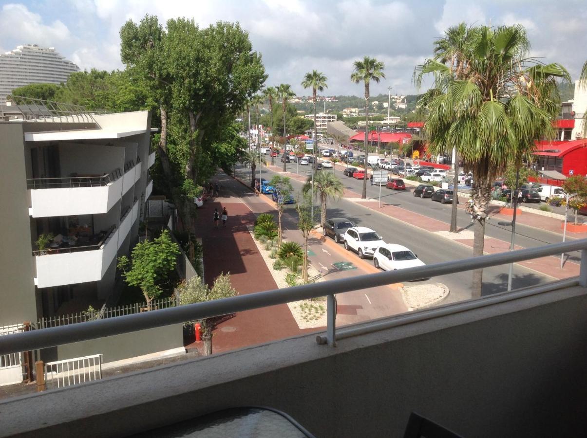 F2 Immeuble Les Pieds Dans L'Eau Appartement Villeneuve-Loubet Buitenkant foto