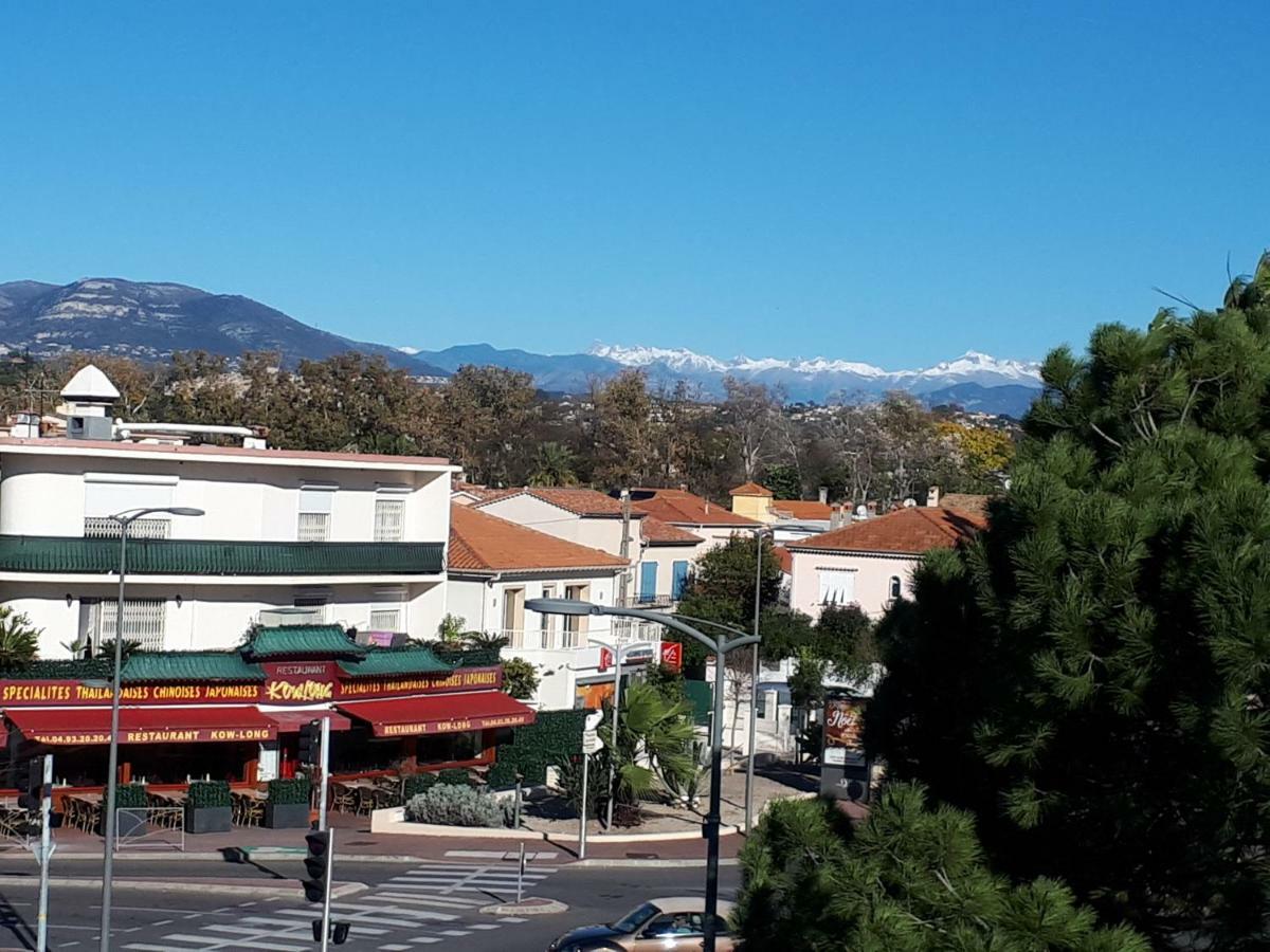 F2 Immeuble Les Pieds Dans L'Eau Appartement Villeneuve-Loubet Buitenkant foto